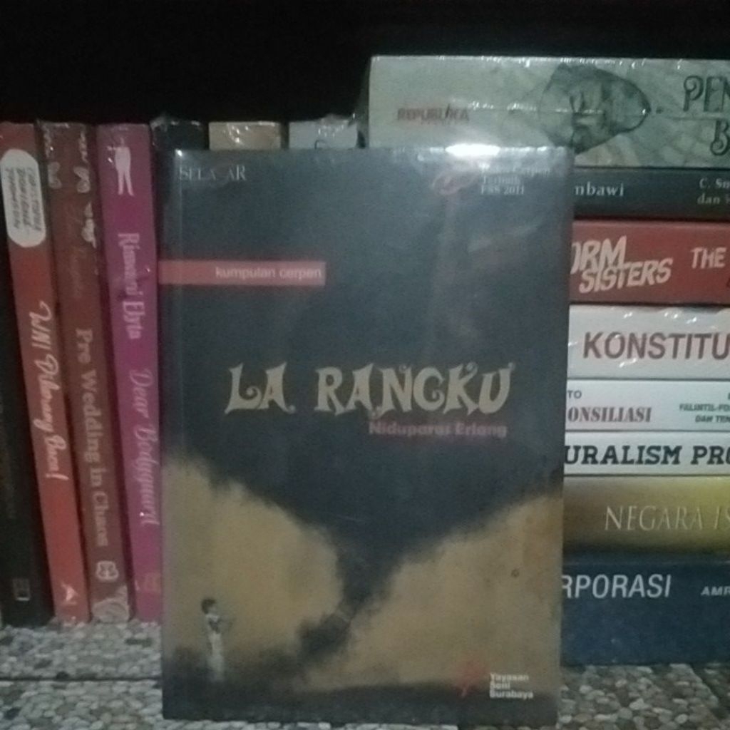 buku cerpen LA RANGKU (Kumpulan Cerpen)-- Niduparas Erlang