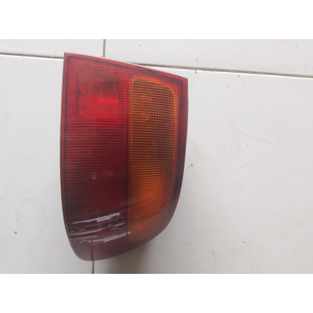 Lampu Belakang Civic Estilo 92.94(kanan)