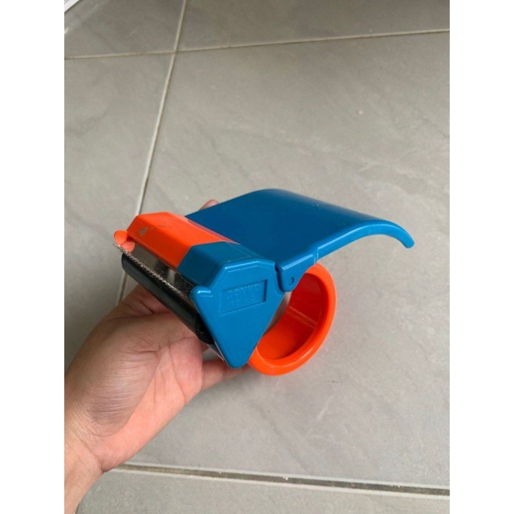 

Pemotong Lakban / Tape Cutter B