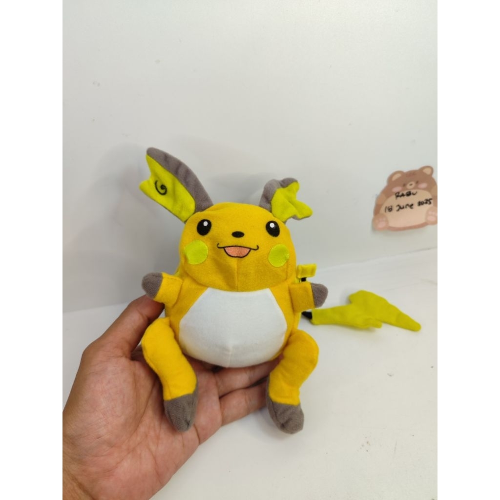 boneka raichu pikachu pokemon vintage 2 bentuk
