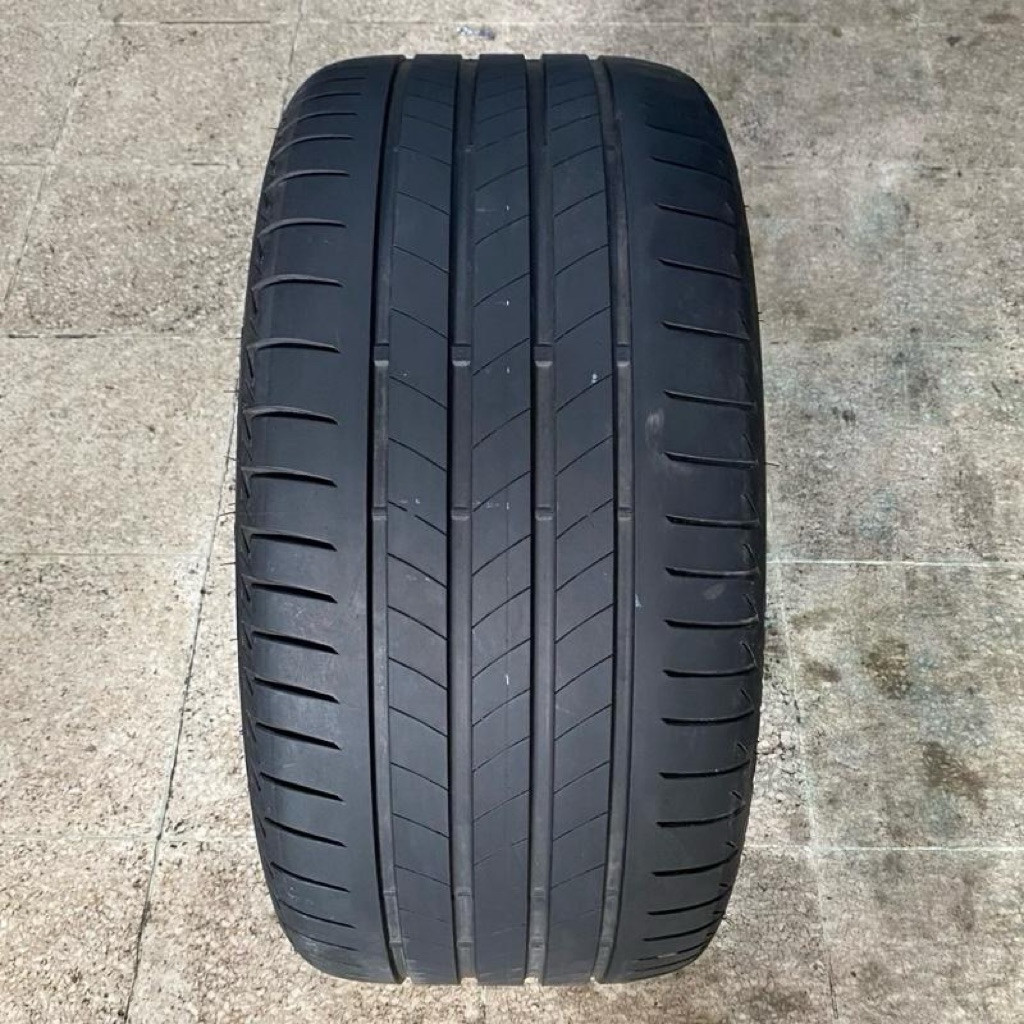 Ban Bekas Bridgestone Turanza T005 RFT 275 / 35 R 19 R19 (Run Flat Tyre)