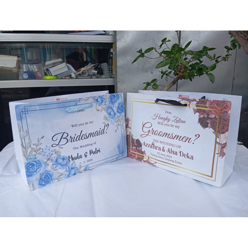 

PAPER BAG BRIDESMAID/GROOMSMEN COSTUM DESIGN MURAH