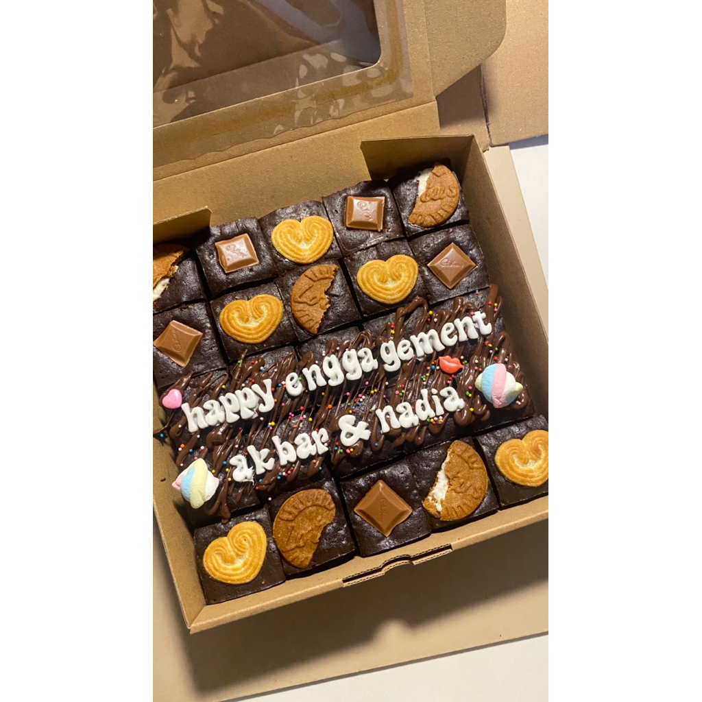 

Heavenly Bites Fudgy Brownies Ukuran 22x22cm