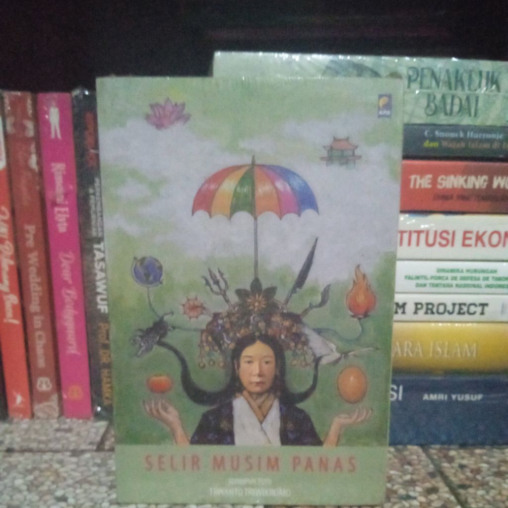 buku puisi SELIR MUSIM PANAS--  Triyanto Triwikromo