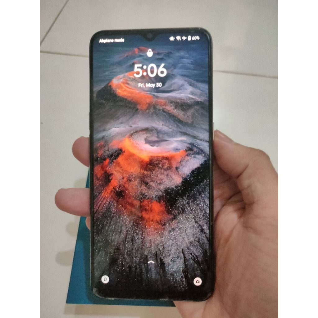Oppo Reno 3 second bekas fullset mulus