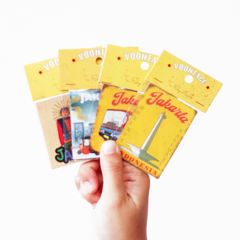 Magnet Kulkas Jakarta Besi Souvenir Oleh-Oleh Jakarta