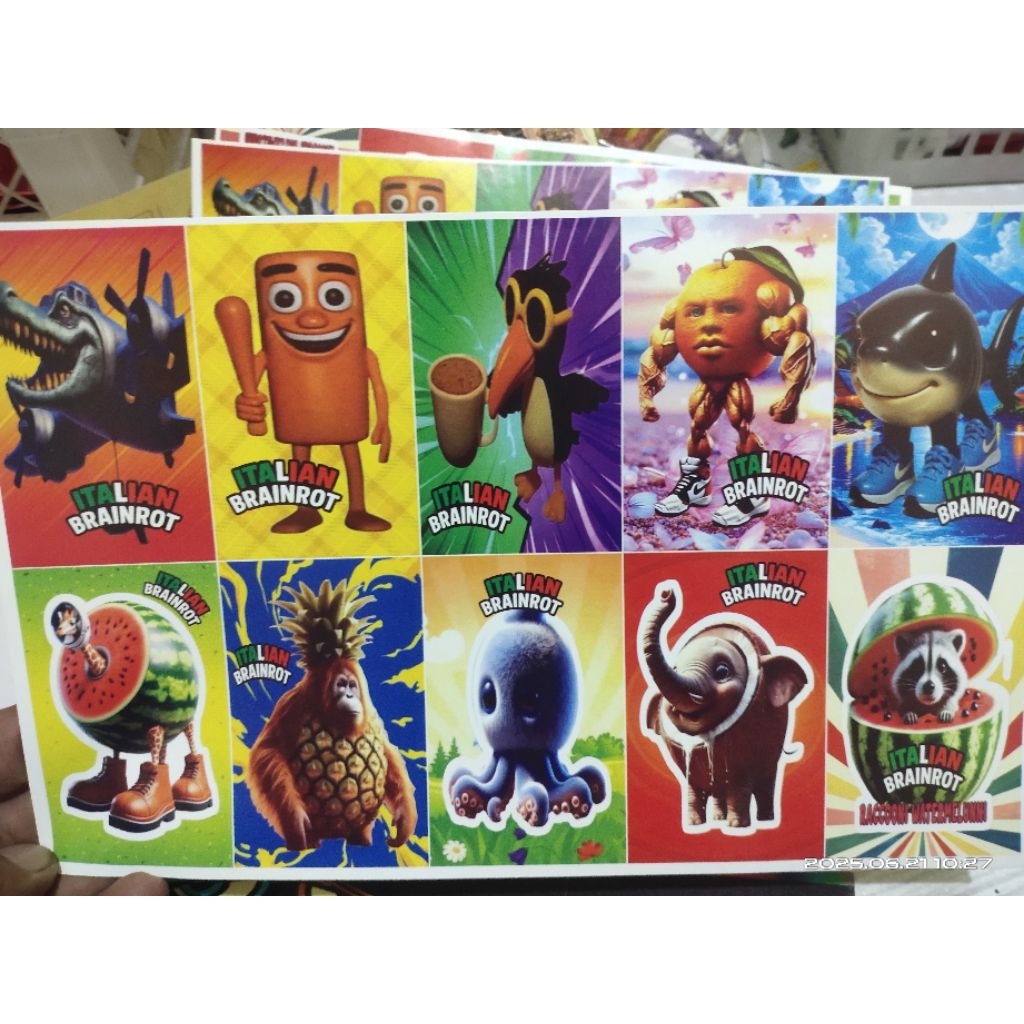 

1LEMBAR 10 GAMBAR STIKER TEMPELAN BONEKA TUNG TUNG SAHUR