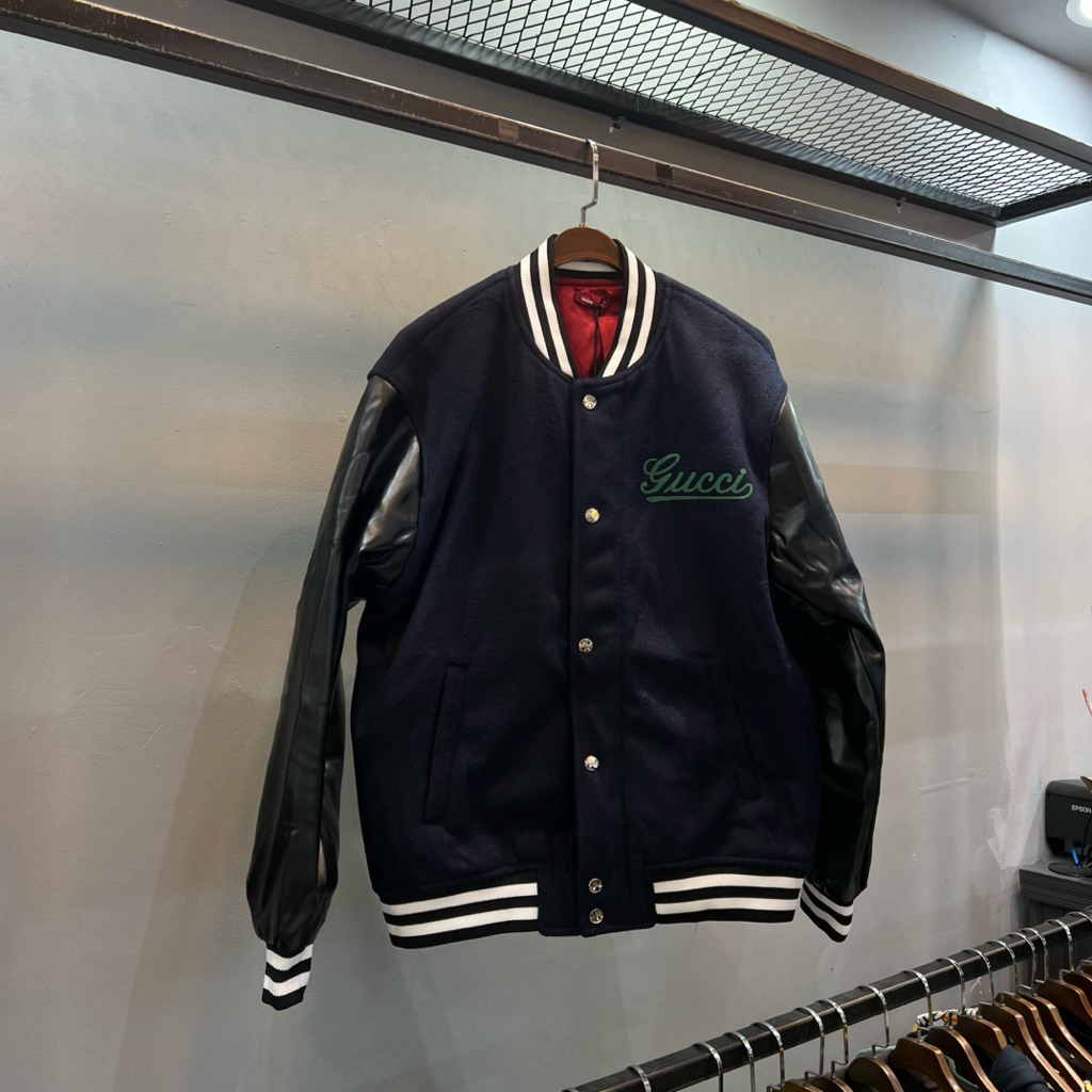Jaket Pria G-U Wool and Leather Navy Bomber Jacket PM