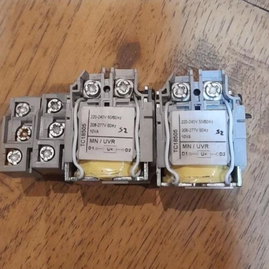 UVT MN 10@ 200-240 SCHENAIDER