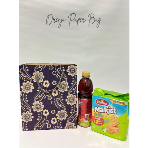 

Paper Bag Motif Bunga Ukuran 18x8x22 cm – Muat Snack & Botol, Cocok untuk Hampers, Kado, Souvenir.