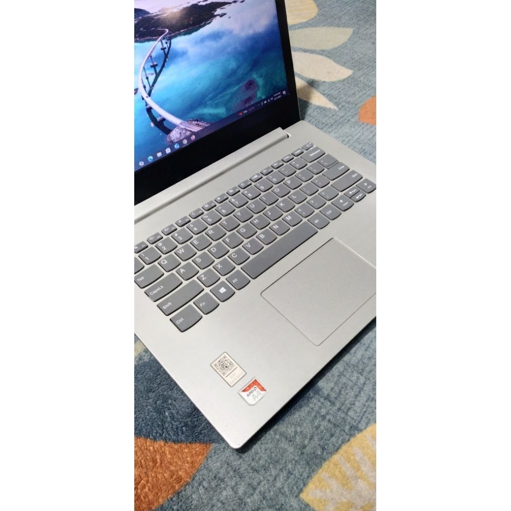 laptop lenovo ideapad 330 Amd a4-9125 radeon r3, 2.3ghz