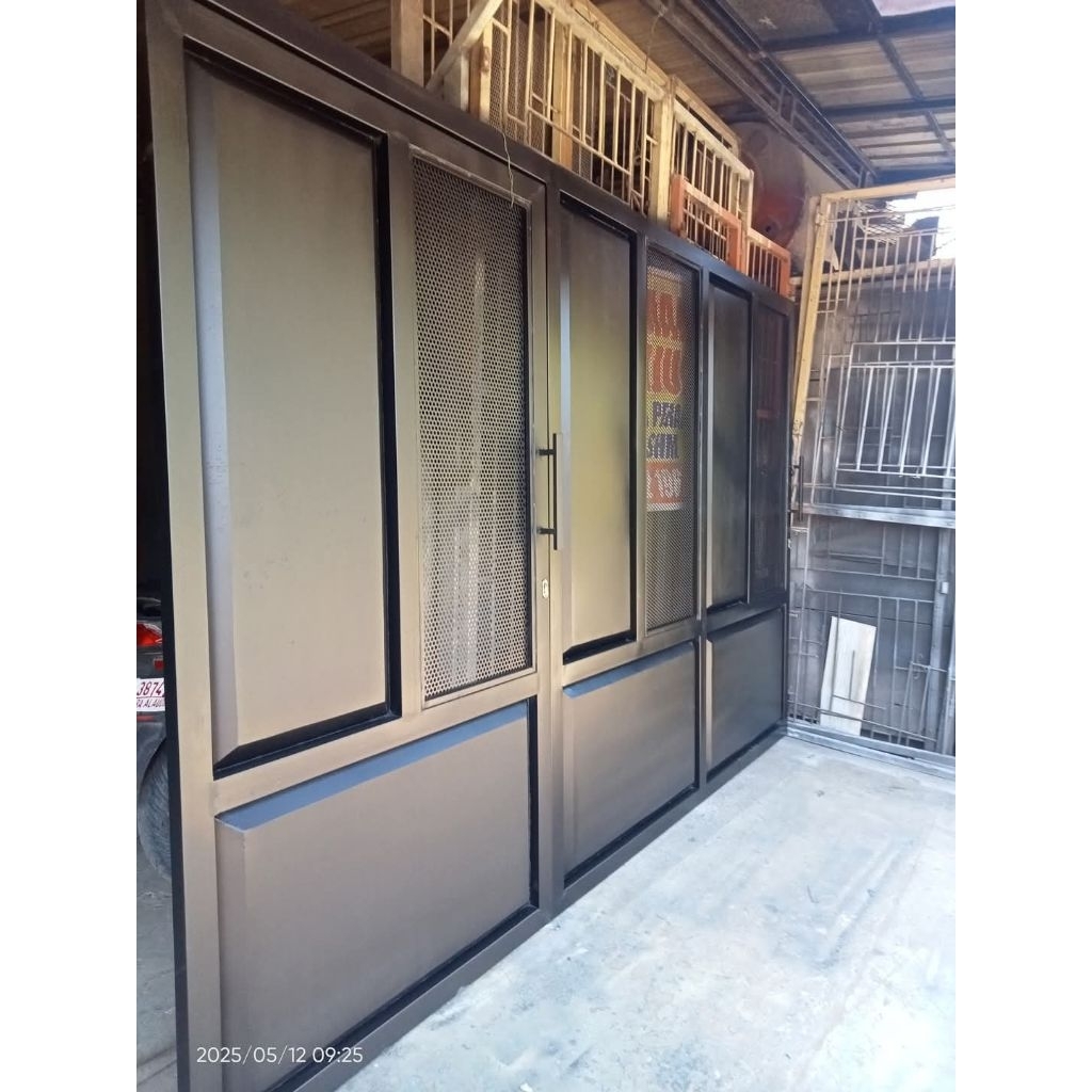 pagar dorong/ pagar seliding motif minimalis rumah moderen