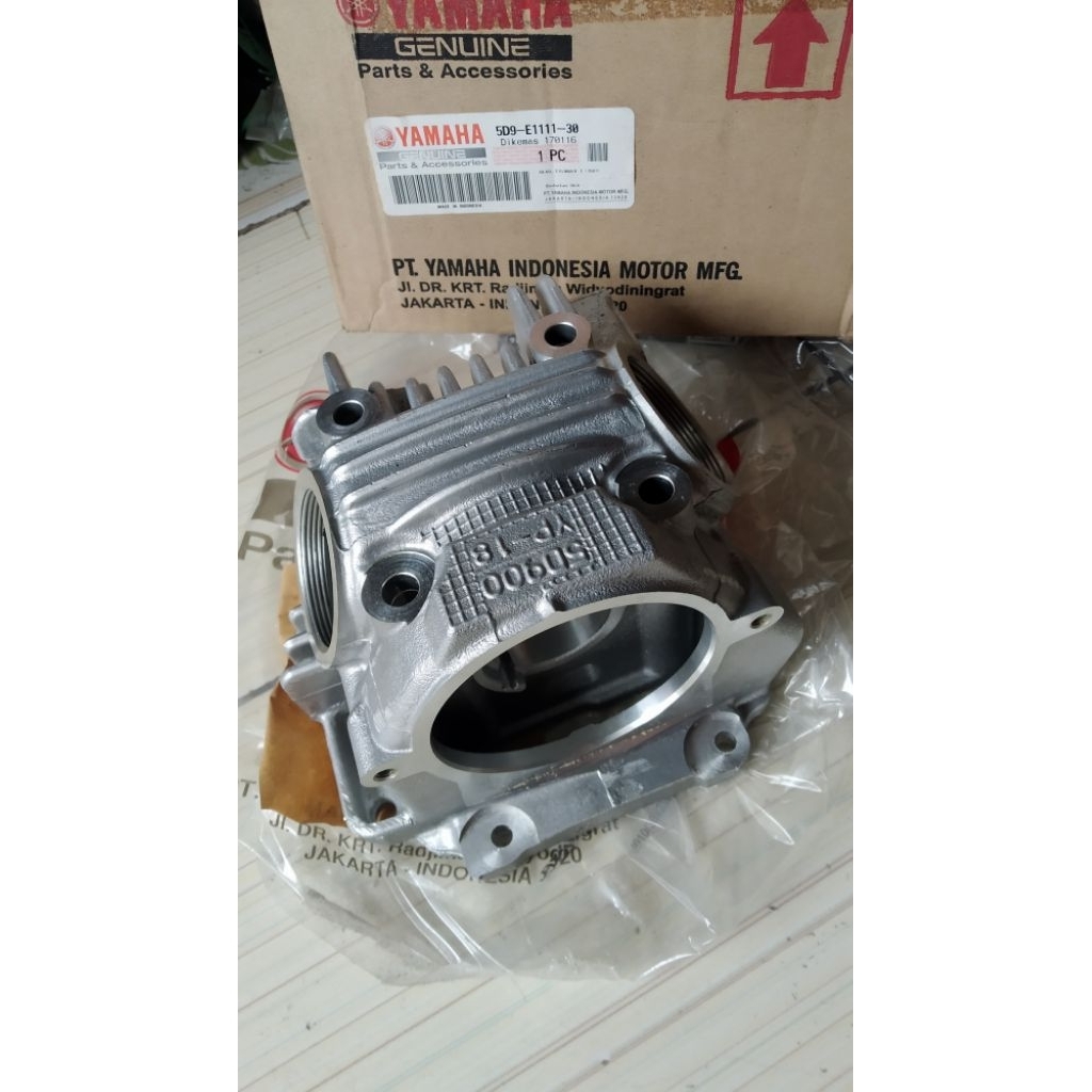Blok block cylinder head deksel VEGA ZR JUPITER Z NEW 5D9-E1111-30 Ori Yamaha