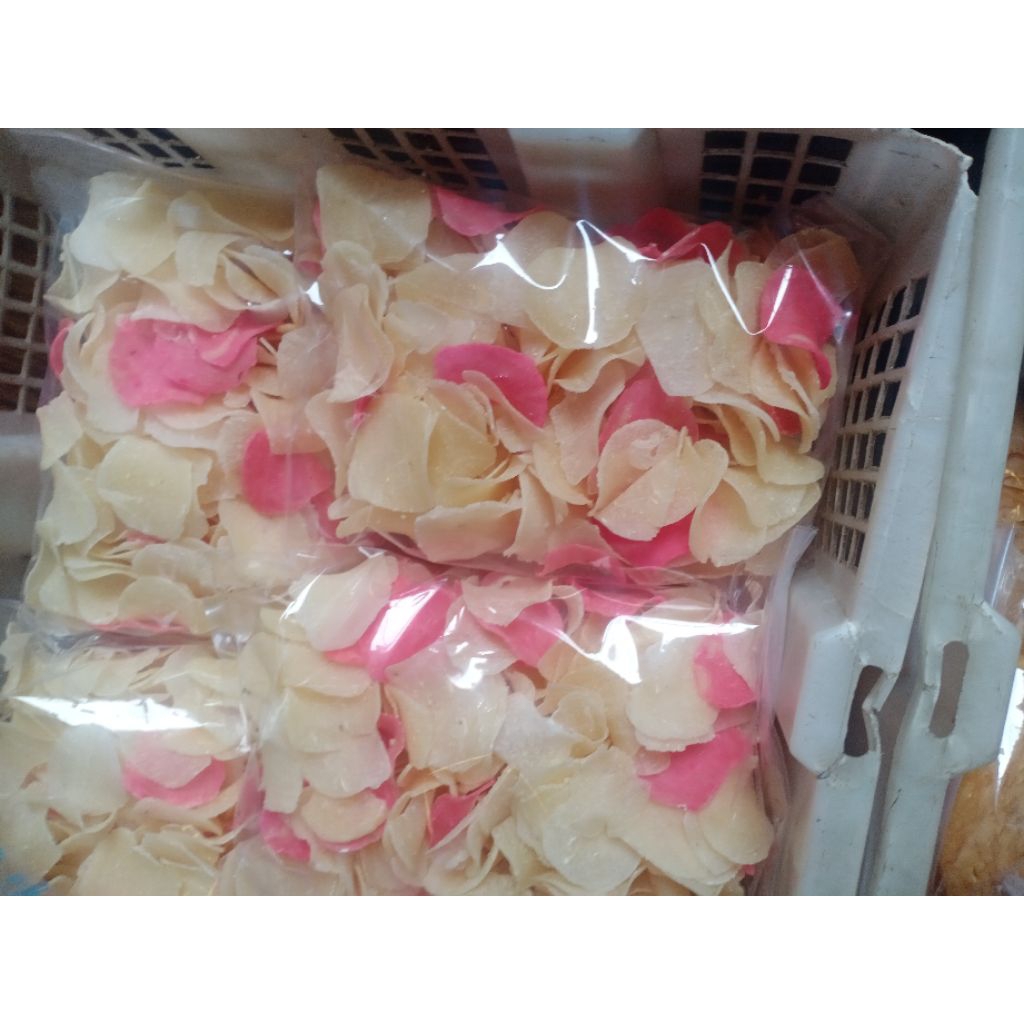 

Kerupuk singkong mentah 500gram