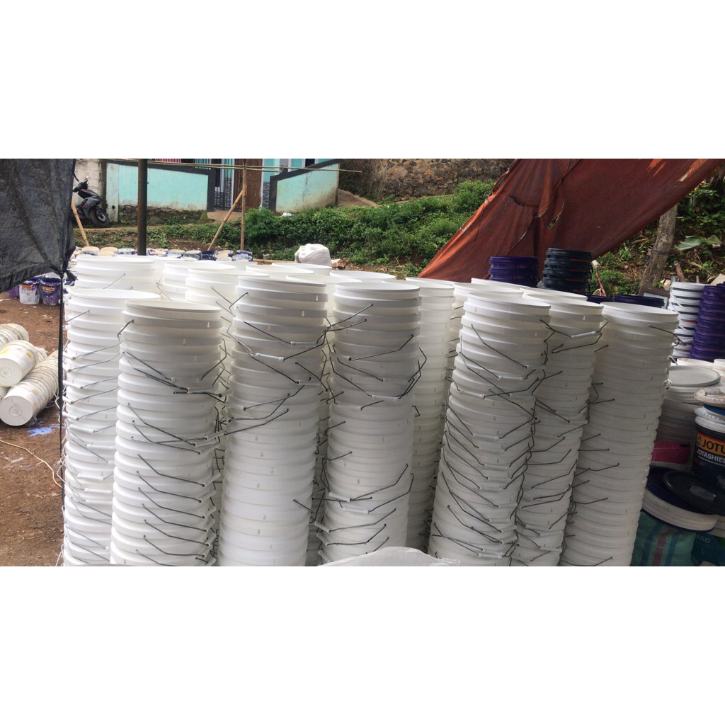 paket 20pcs ember 10kg putih polos + tutup