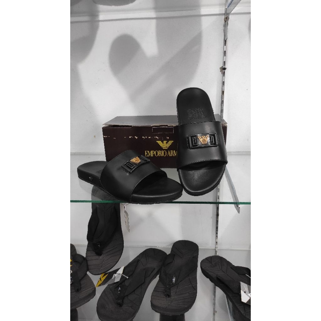 Sandal slip on armany pria original import kulit asli 100%