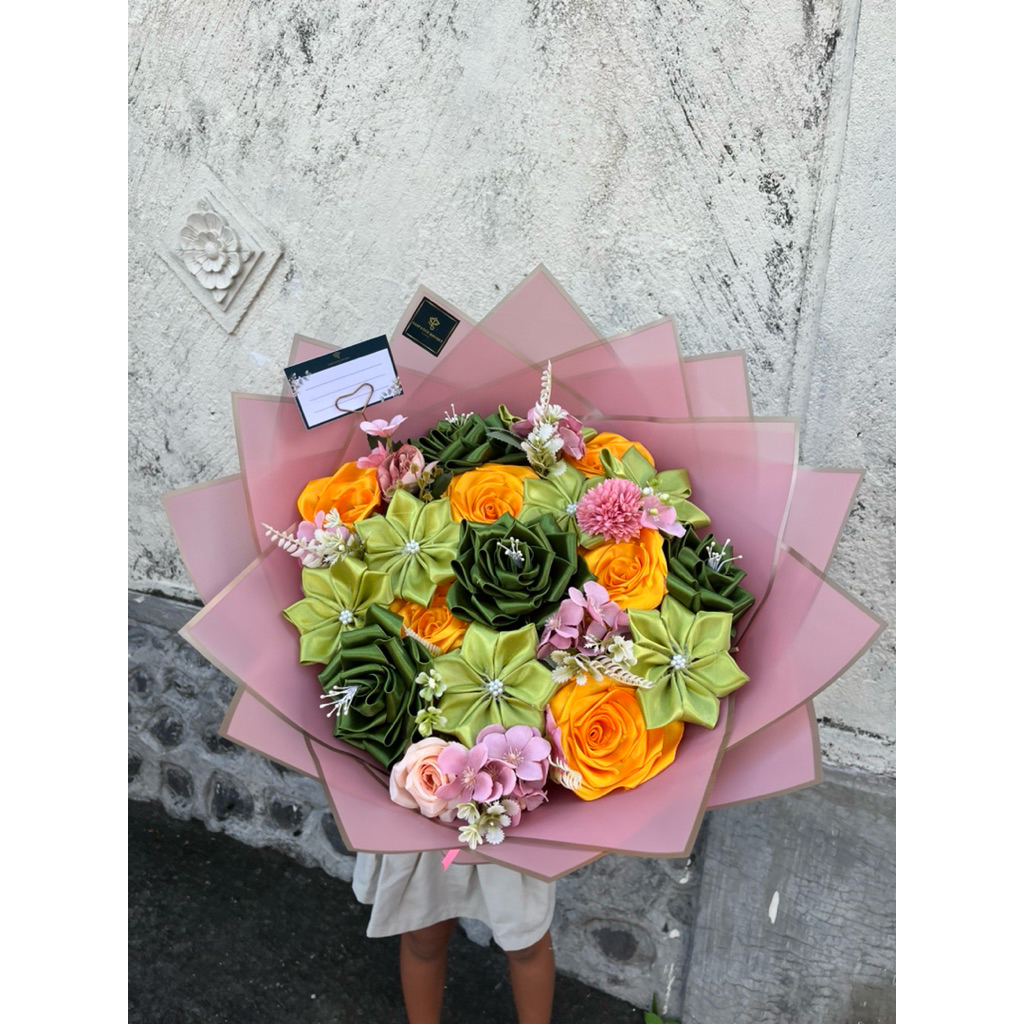 

Round Satin Flowers ukuran Xtra Large