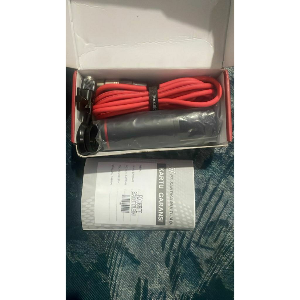 Focusrite cm 25 mic condensor