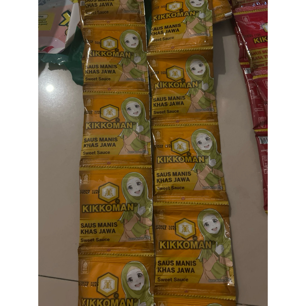 

Kikkoman Saus manis khas jawa renteng