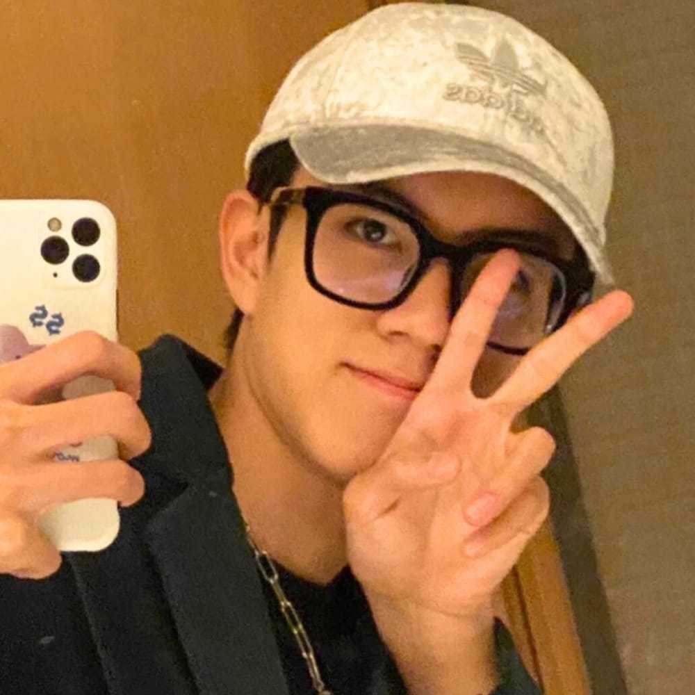 RAY-BAN Kacamata Bluecromic Pria Wanita Frame Tebal Lensa Minus Anti Radiasi Photocromic