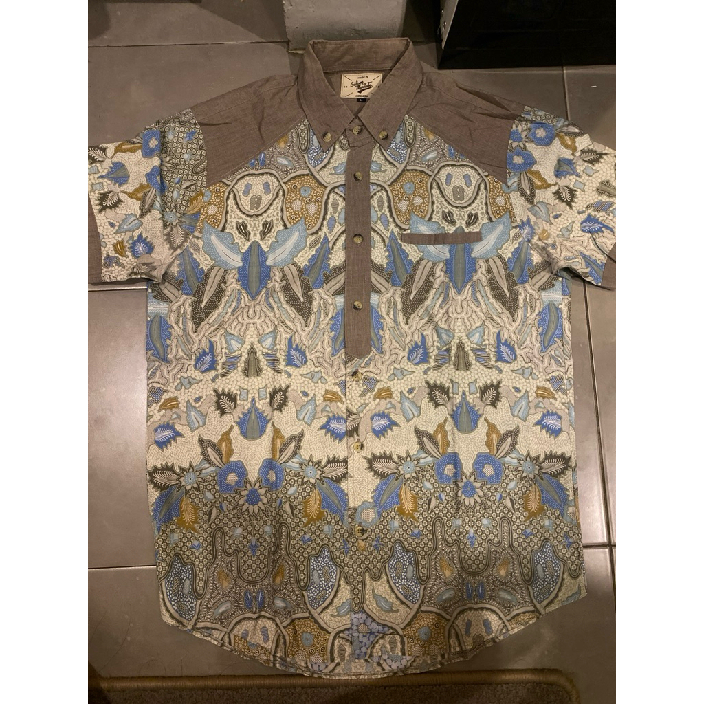 batik pria motif unik