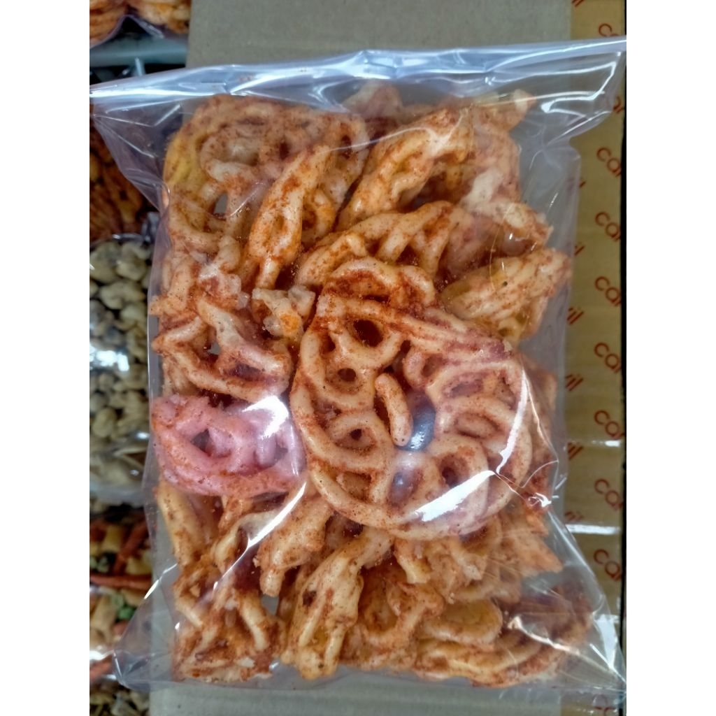 

KERUPUK PEDAS