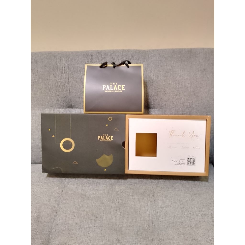

BOX PACKAGING & PAPERBAG THE PALACE ORIGINAL