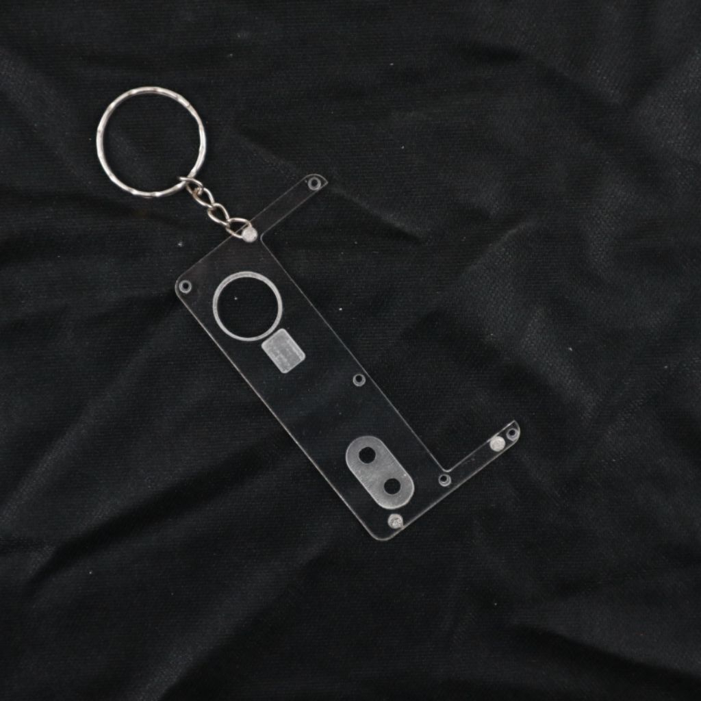 

akrilik bening clear 1.5 mm lebih tebal dari yang ori for D