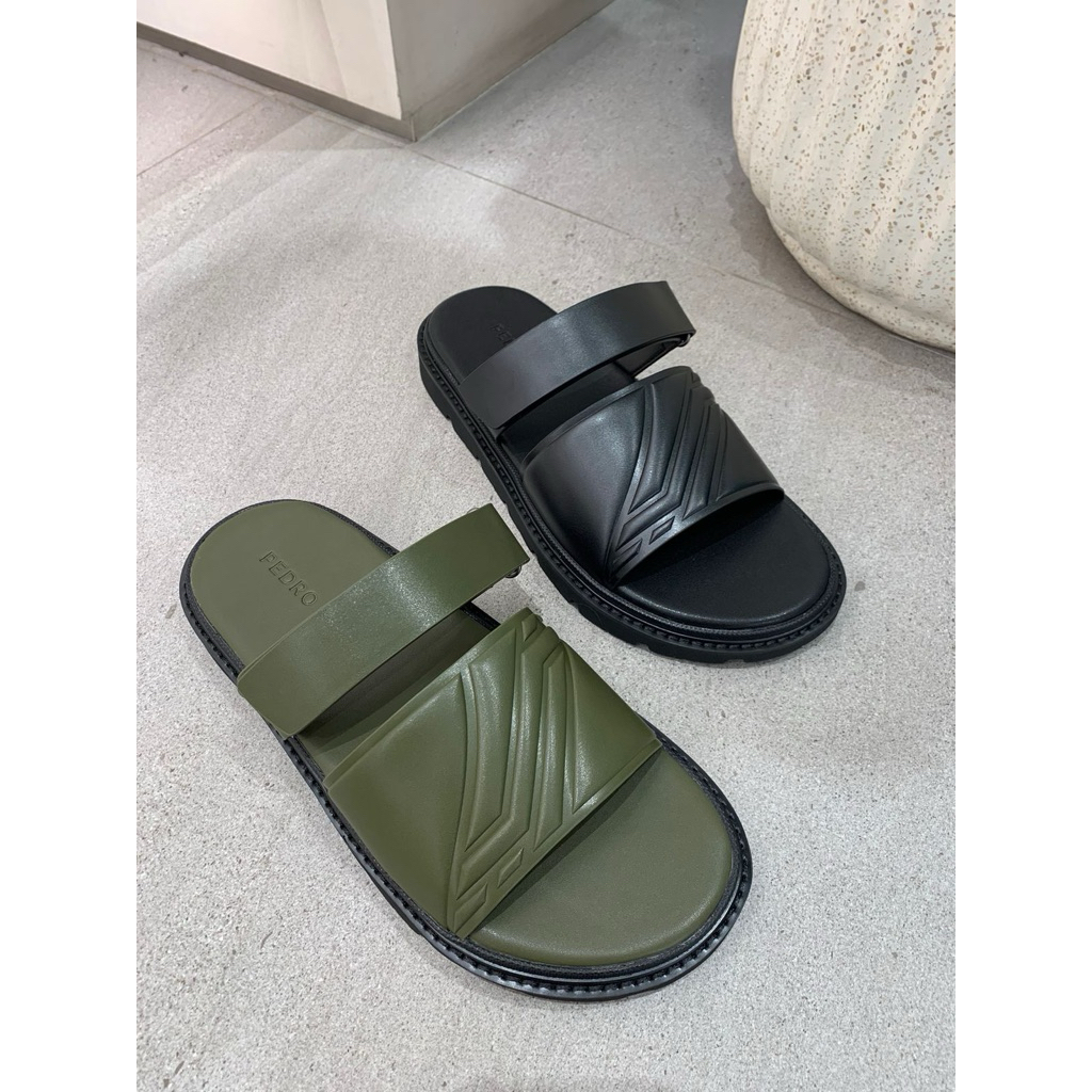 Sandal pria slide Pedro original
