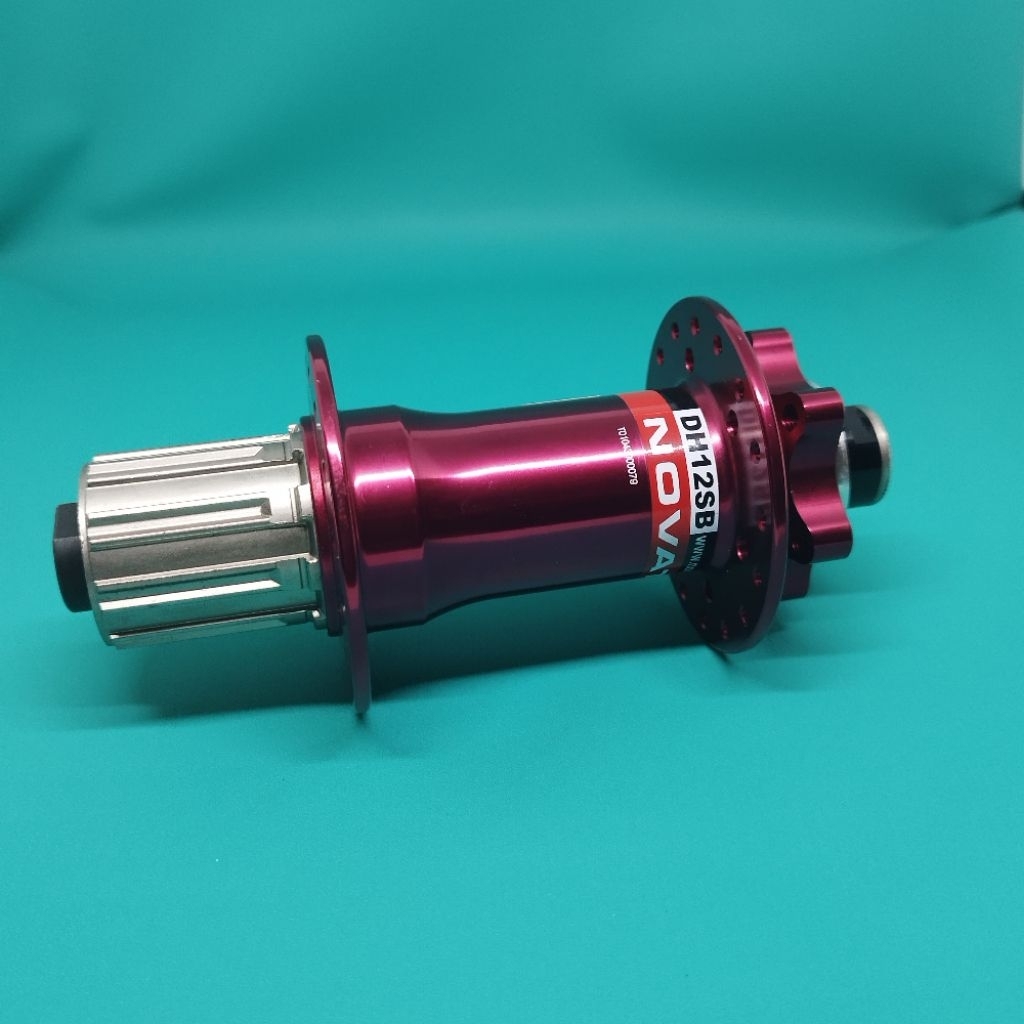 Hub Belakang Sepeda Freehub Novatec DH 12x150mm 32 Hole