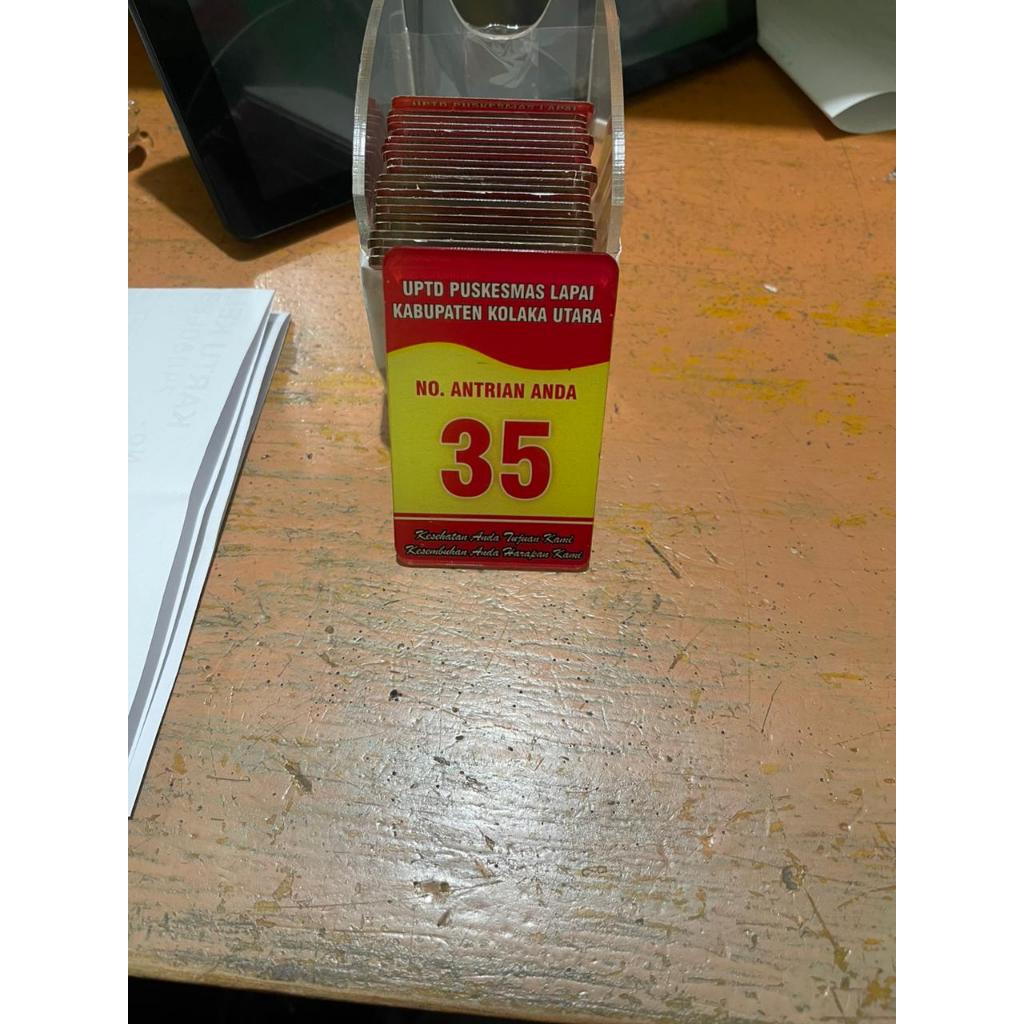 

Nomor antrian akrilik