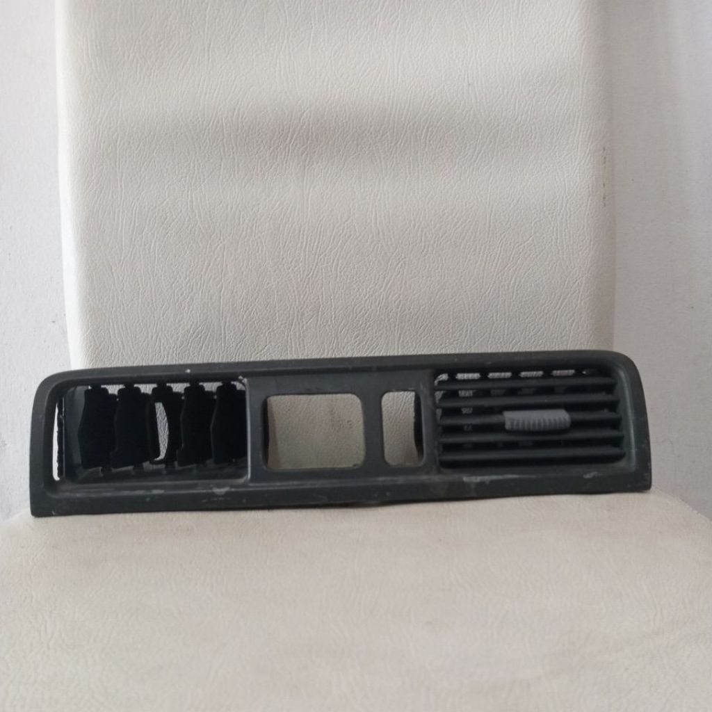 Kisi-kisi AC dasbord tengah Honda CRV