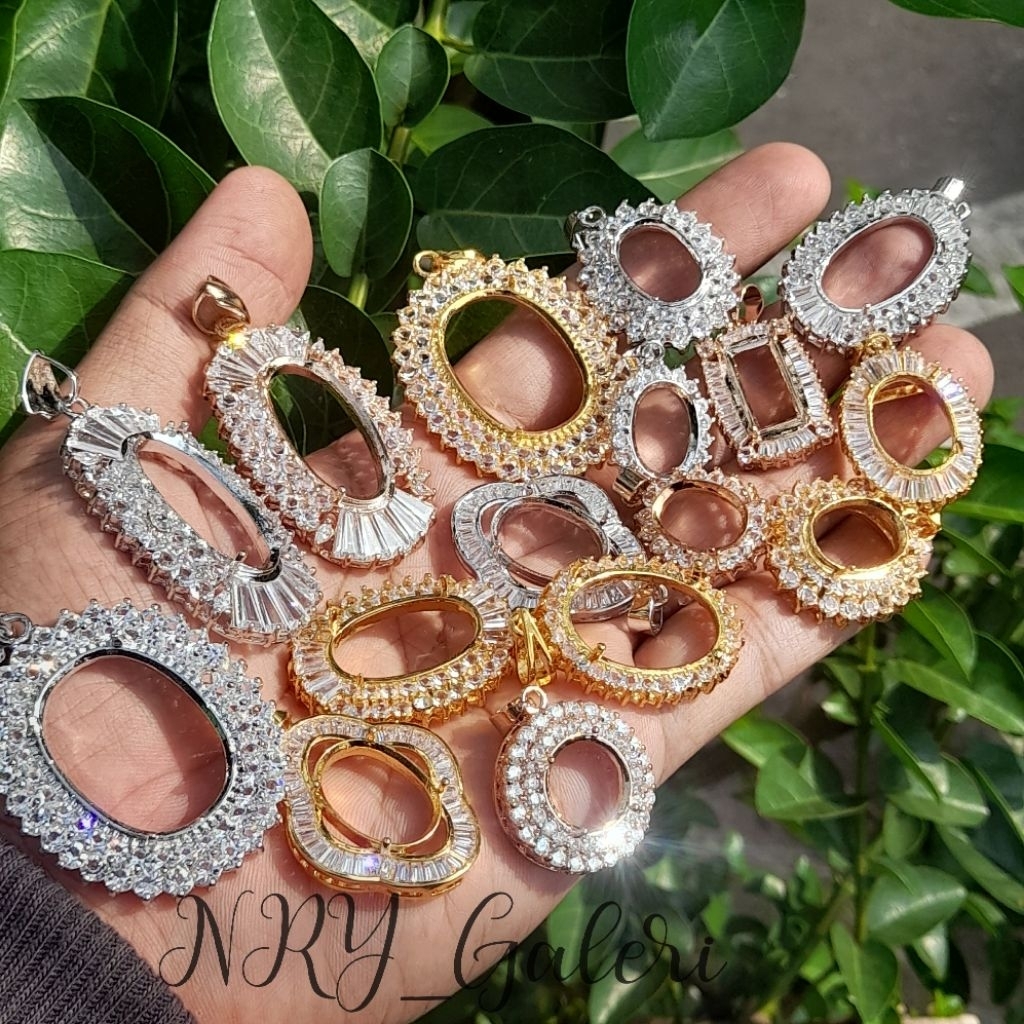 liontin bandul kalung batu akik permata bahan xuping warna gold dan putih elegan banyak ukuran dan m
