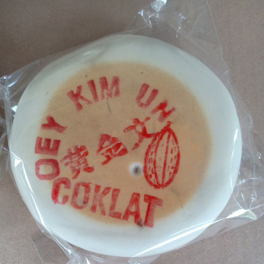 

Kue Bulan Oey Kim Un / Tiong Ciu Pia