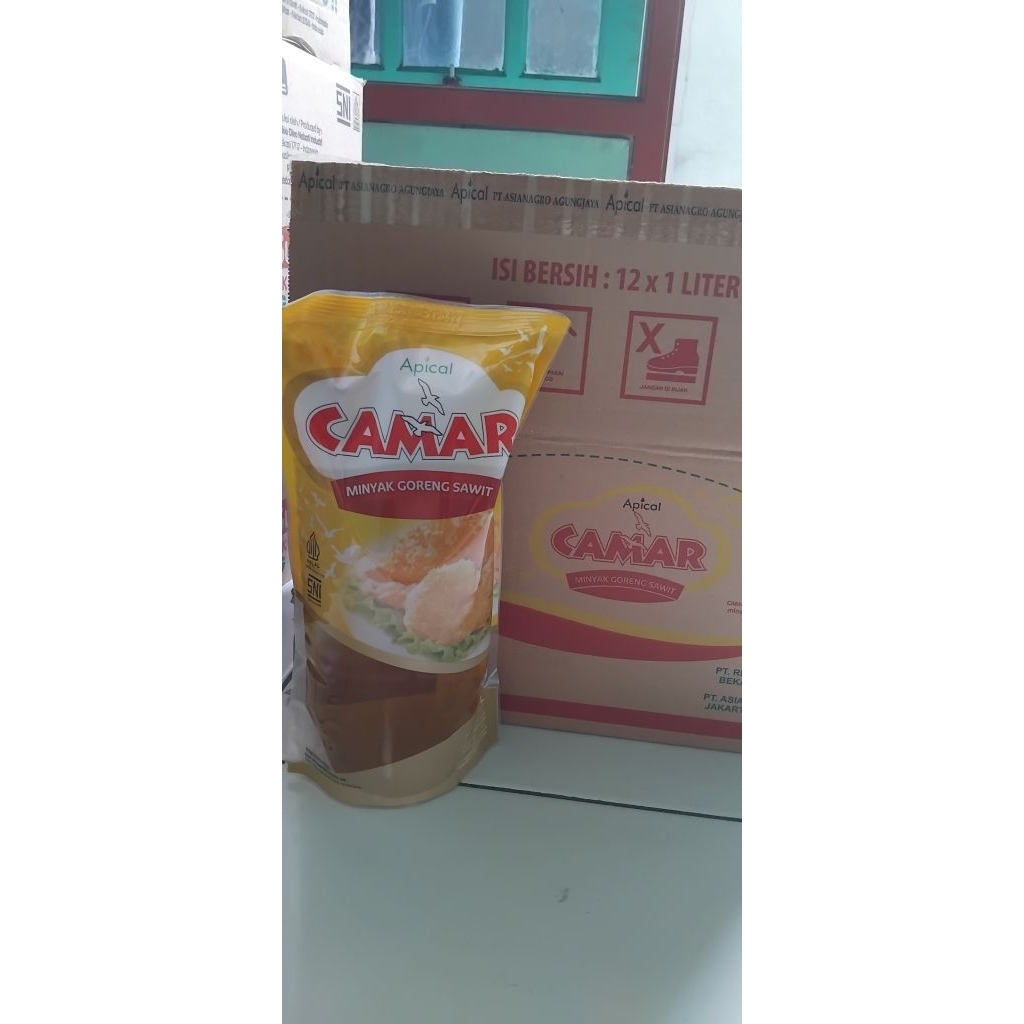 

Minyak goreng camar 1L refill
