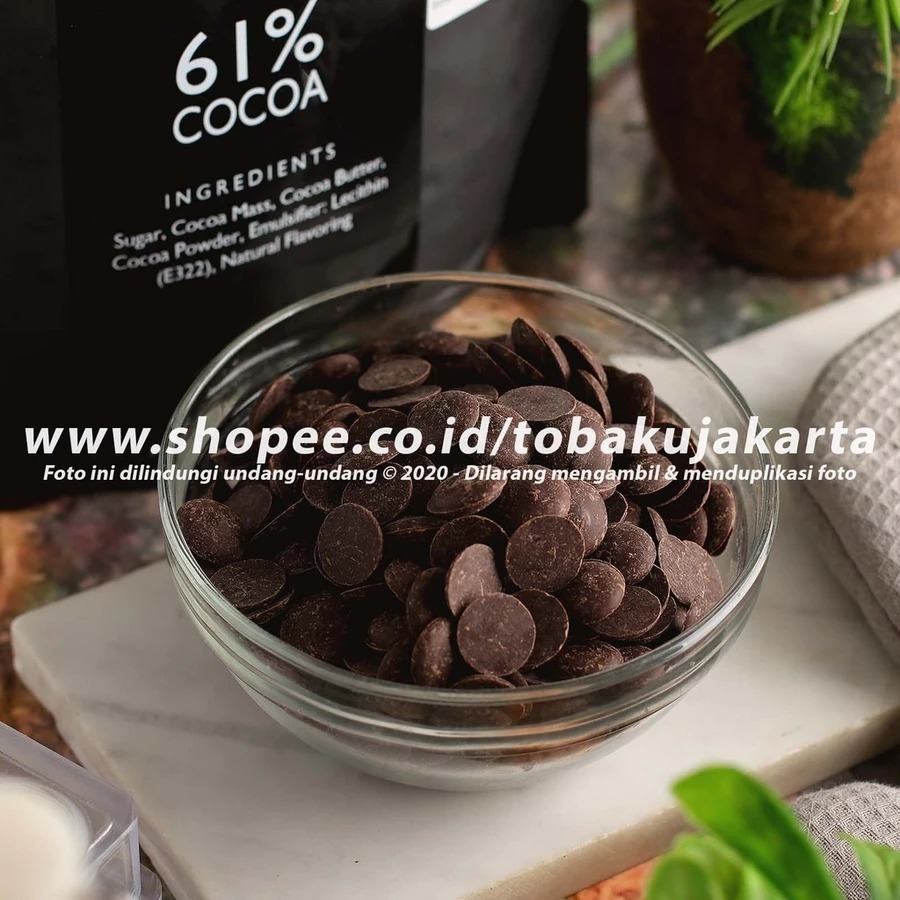 

Patissier Chocolate 61% 500gr Dark Couverture Cokelat Coin Hitam Coklat Baking