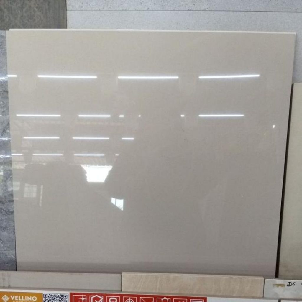 Granit polos cream Valda cream polos 60x60