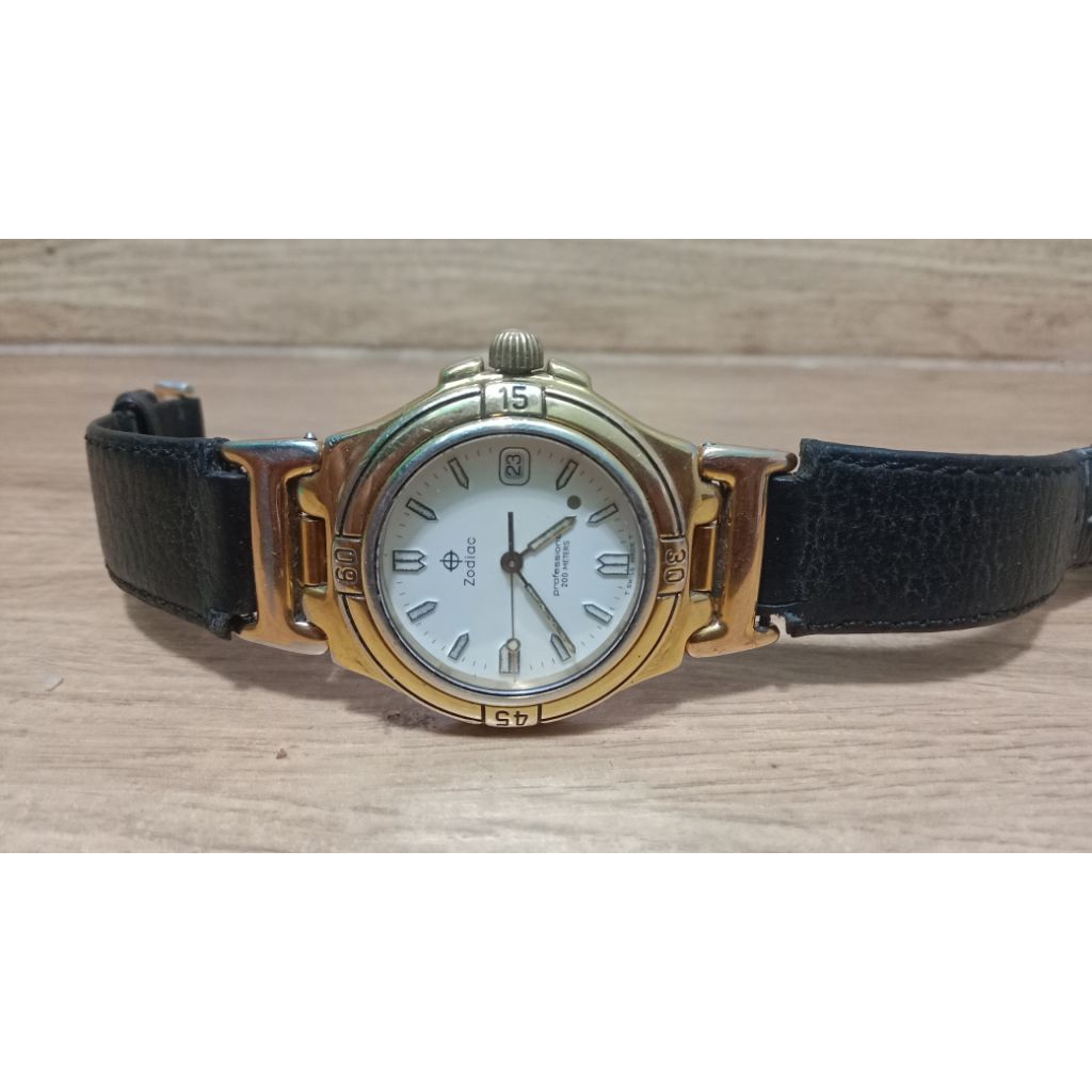 jam tangan zodiac quartz emas 18 karat asli