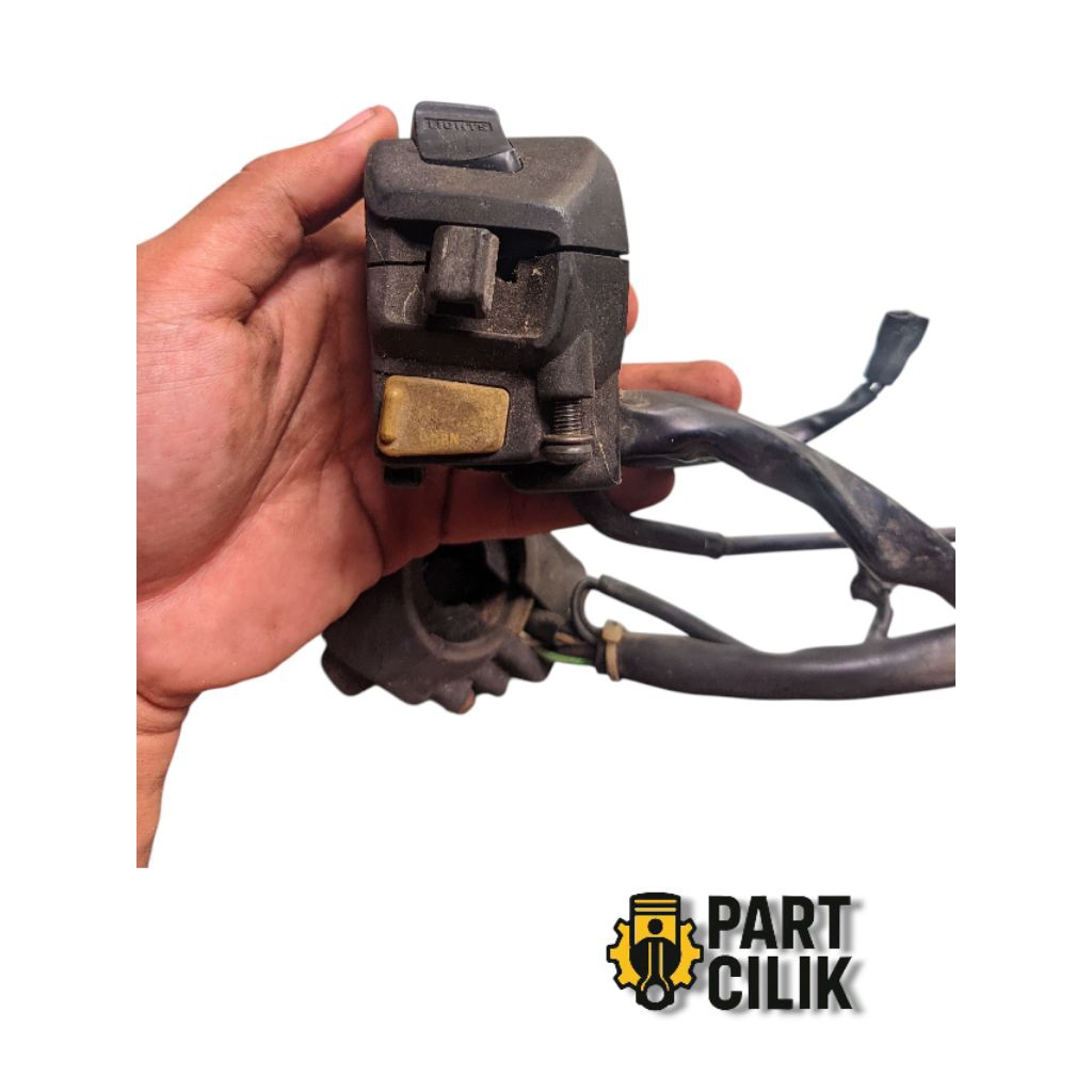 saklar holder kiri Tiger original copotan / saklar kiri Tiger Revo Tiger lama