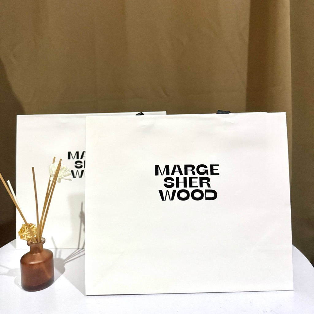 

Paper Bag MARGE SHER WOOD Paper Bag Pembungkus Kado