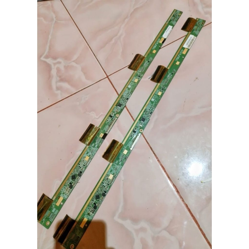 TCON LG 32LF520A OK