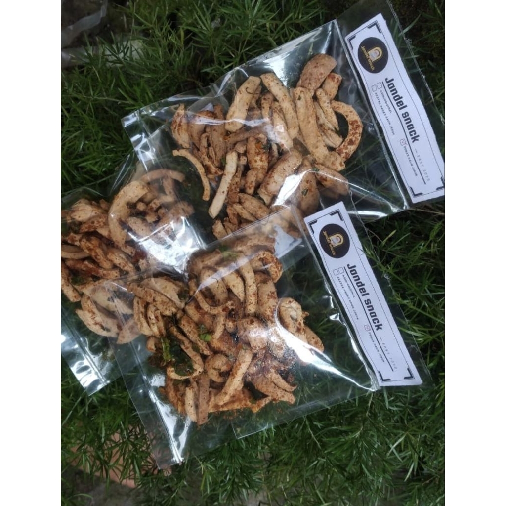 

Basreng pedas, kripik kaca pedas, mie lidi, makroni pedas