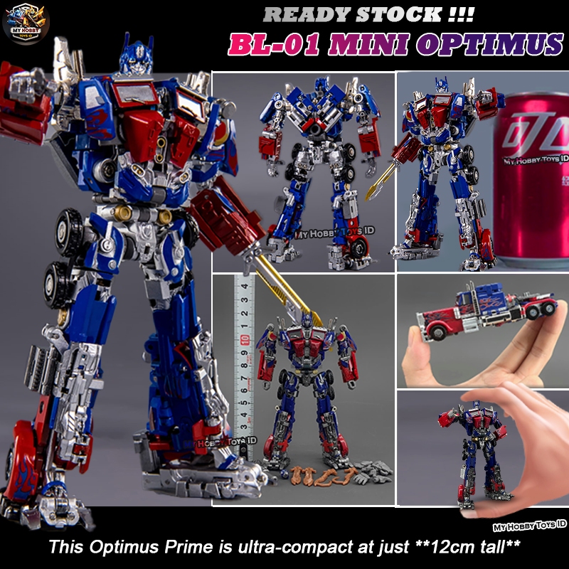 Mainan Koleksi Figure Transformers Mini Robot Optimus Prime Size Kecil 12 Cm Transform Mobil Truck