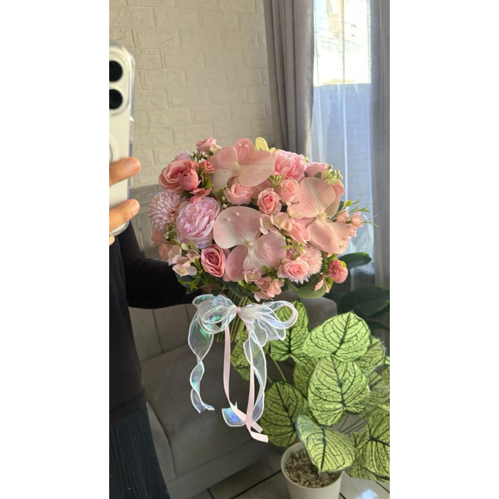 Round Buket | Hand Buket Wedding Artificial | buket bunga artificial | buket nikah