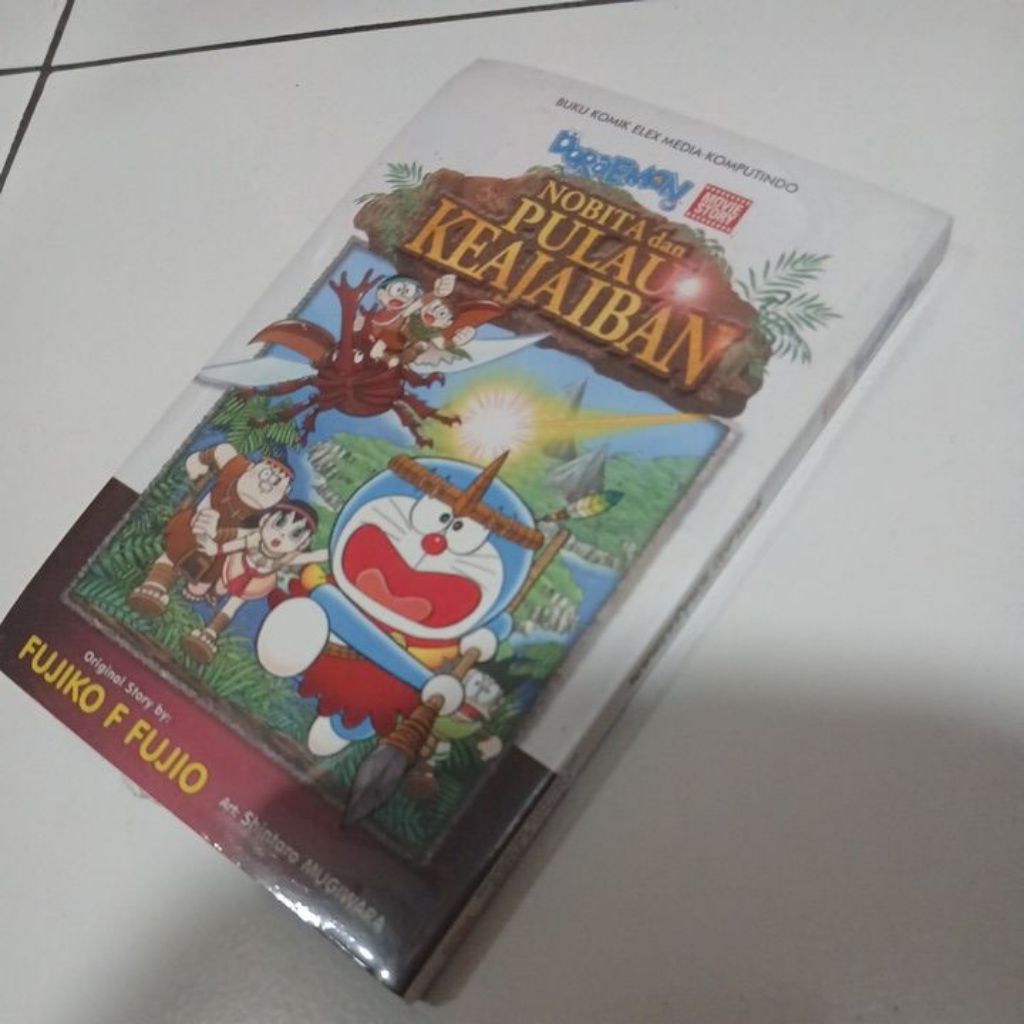 komik Doraemon Nobitadan Pulau Keajaiban