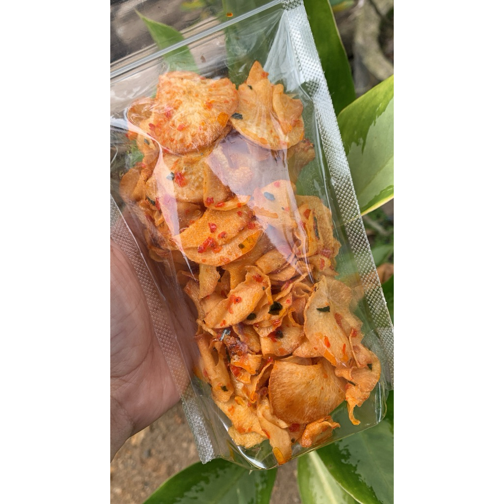 

keripik singkong pedas manis daun jeruk