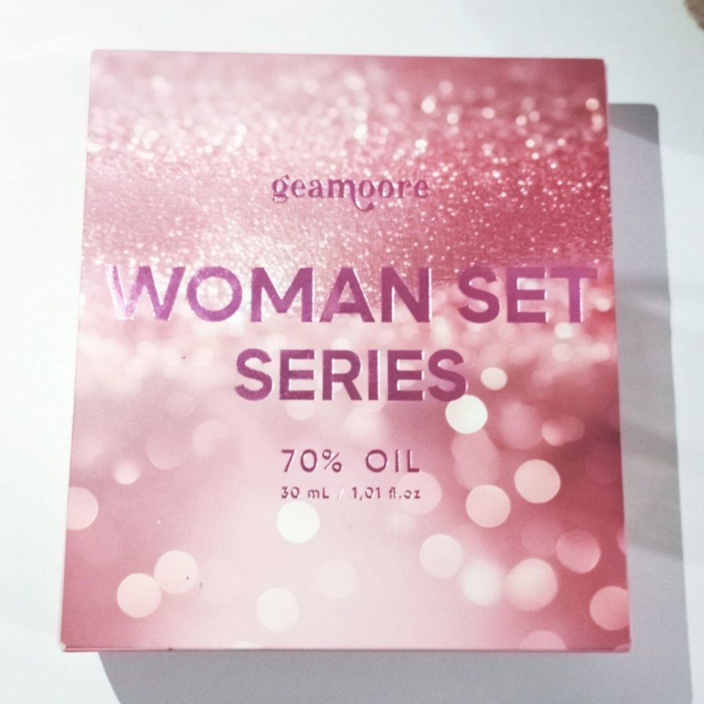 PARFUM WOMAN SET SERIES GEAMOORE 70% OIL 30ML BUNDLE