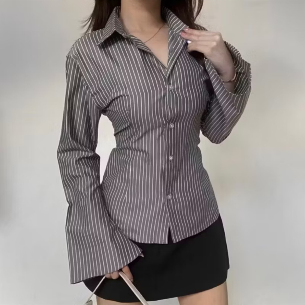 Jenunmart-Kemeja Atasan Wanita Kekinian – Motif Salur garis Stripe Slim Fit Body, Lengan Flare Femin