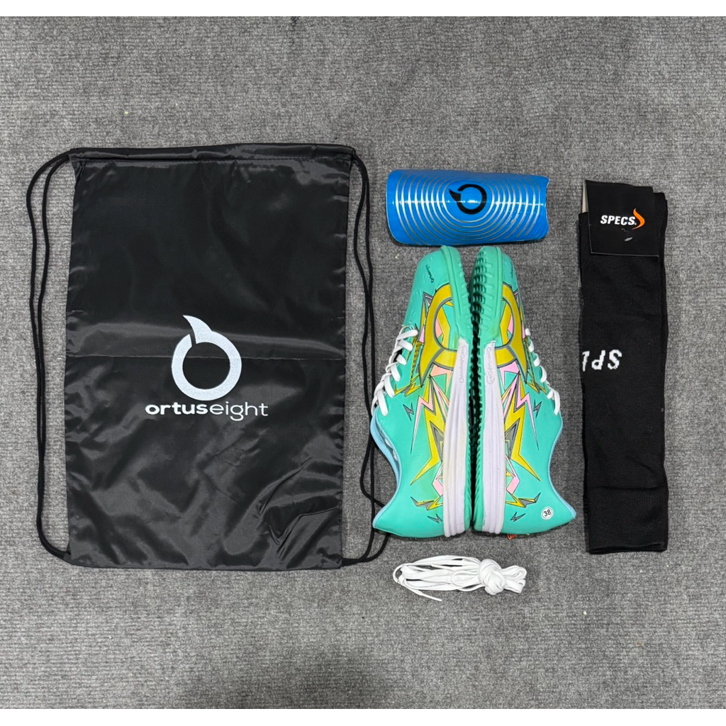 Sepatu Futsal Ortuseight Thunderclap Paket 4 (Size 39-43)