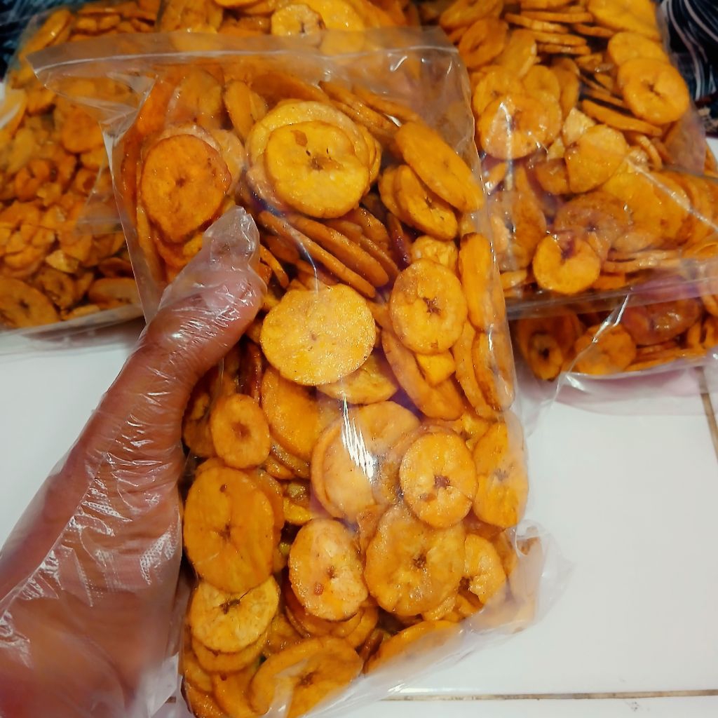 

KRIPIK PISANG KOIN MANIS TERMURAH 500G CEMILAN KELUARGA.